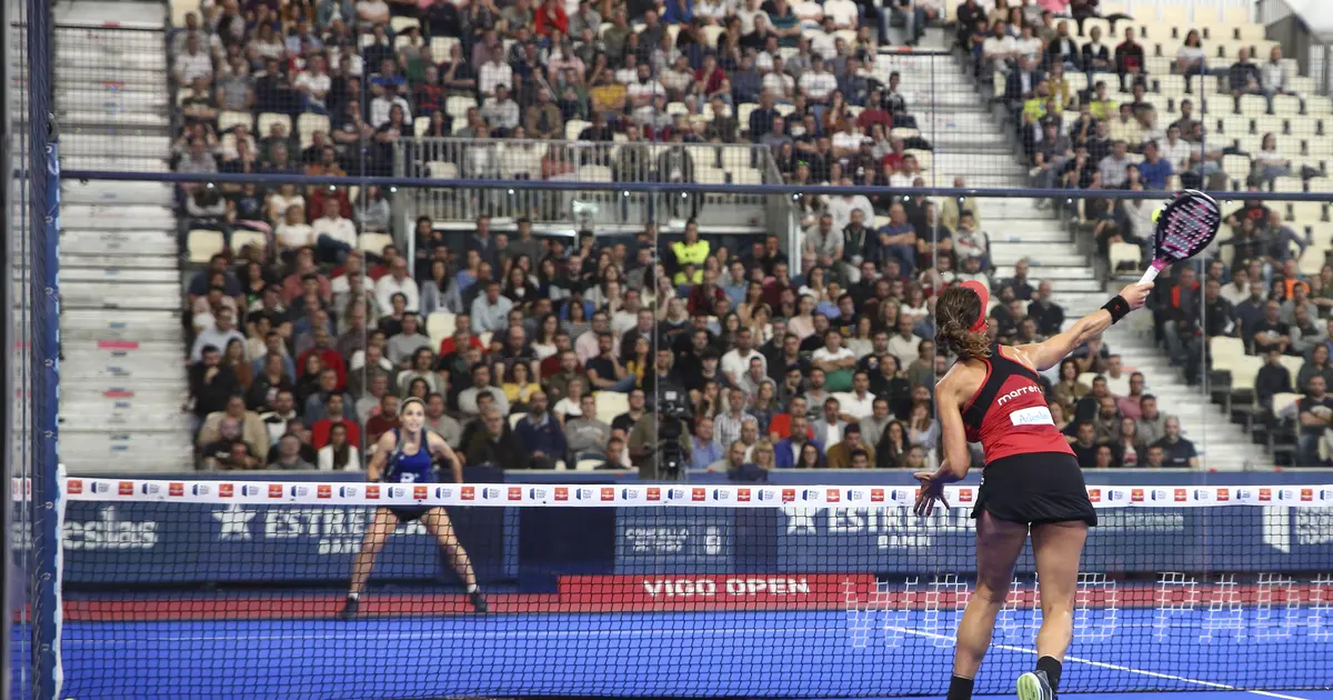 Ball Abuse: Emotional Control and Fair Play in Padel